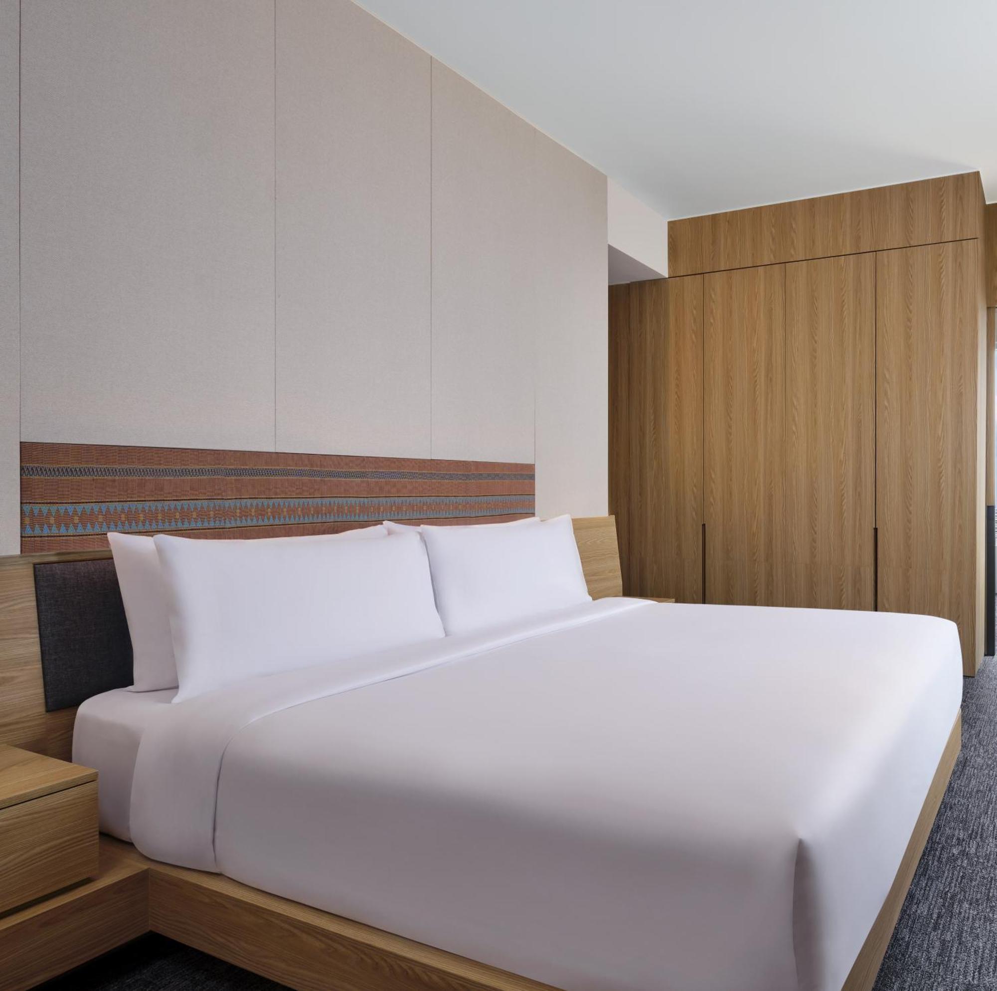 Aloft South Джакарта Экстерьер фото