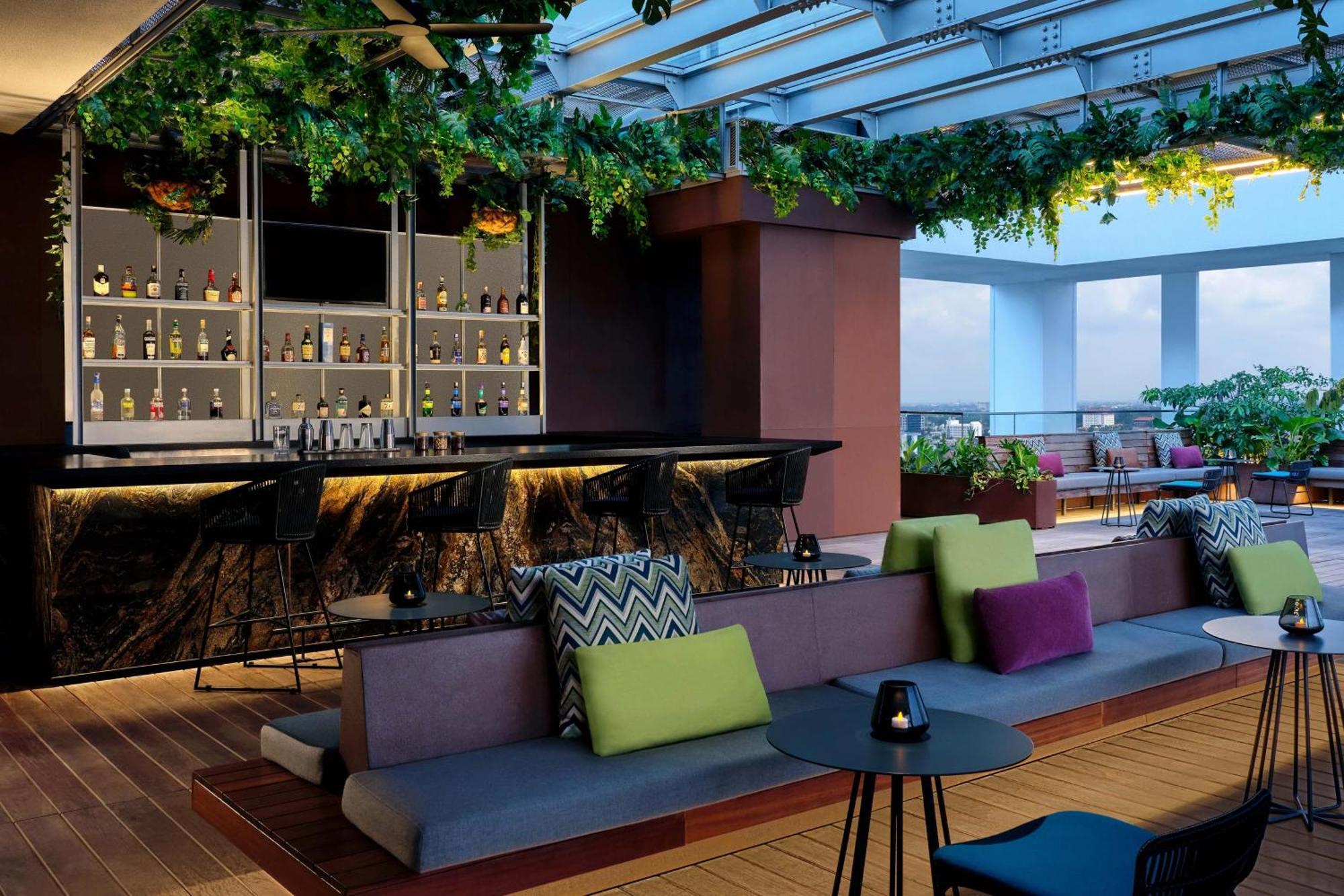 Aloft South Джакарта Экстерьер фото